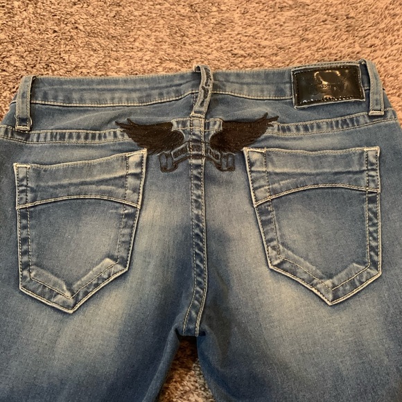 Robins Women Skinny Jeans - Picture 2 of 5